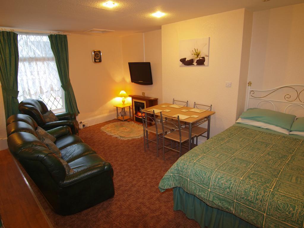 Waverley House Apartments Блэкпул Номер фото